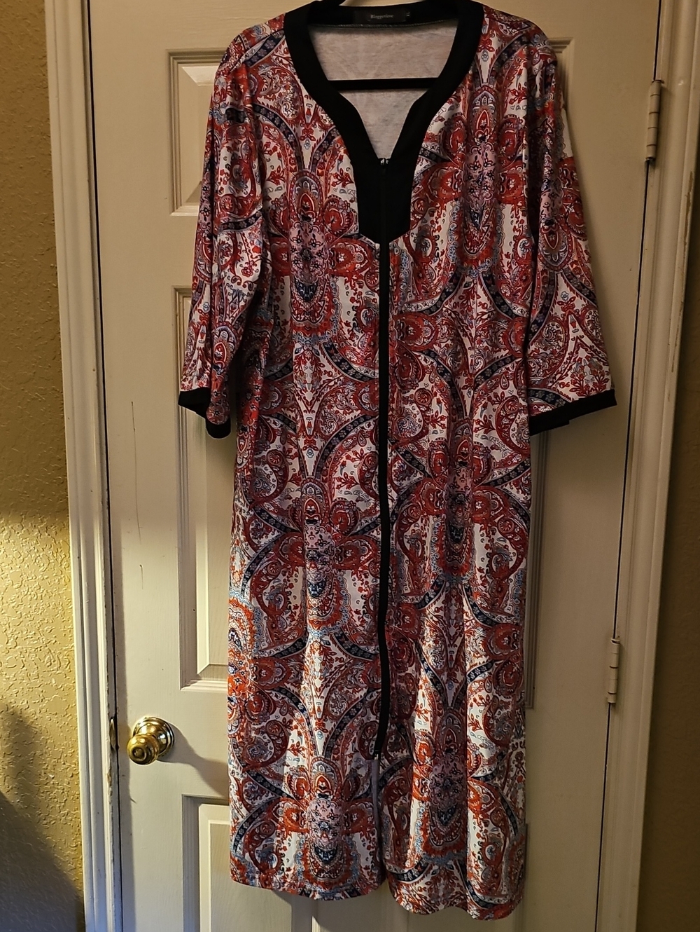 Women's Zip-Front Moo Moo Nightgown in Red Paisley